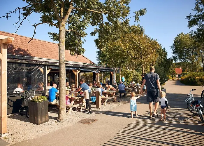 Rcn 바칸티에파크 토퍼슈드제 3*